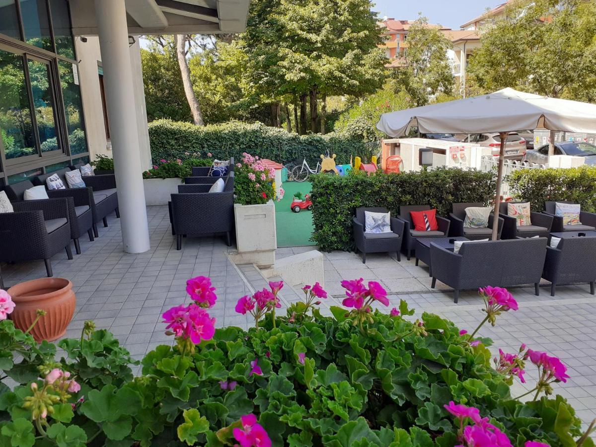 Residence Aries Cesenatico Exterior photo